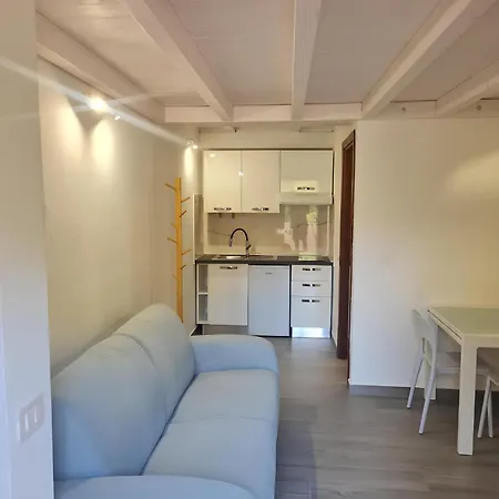 Brorent-monolace Sole Appartement